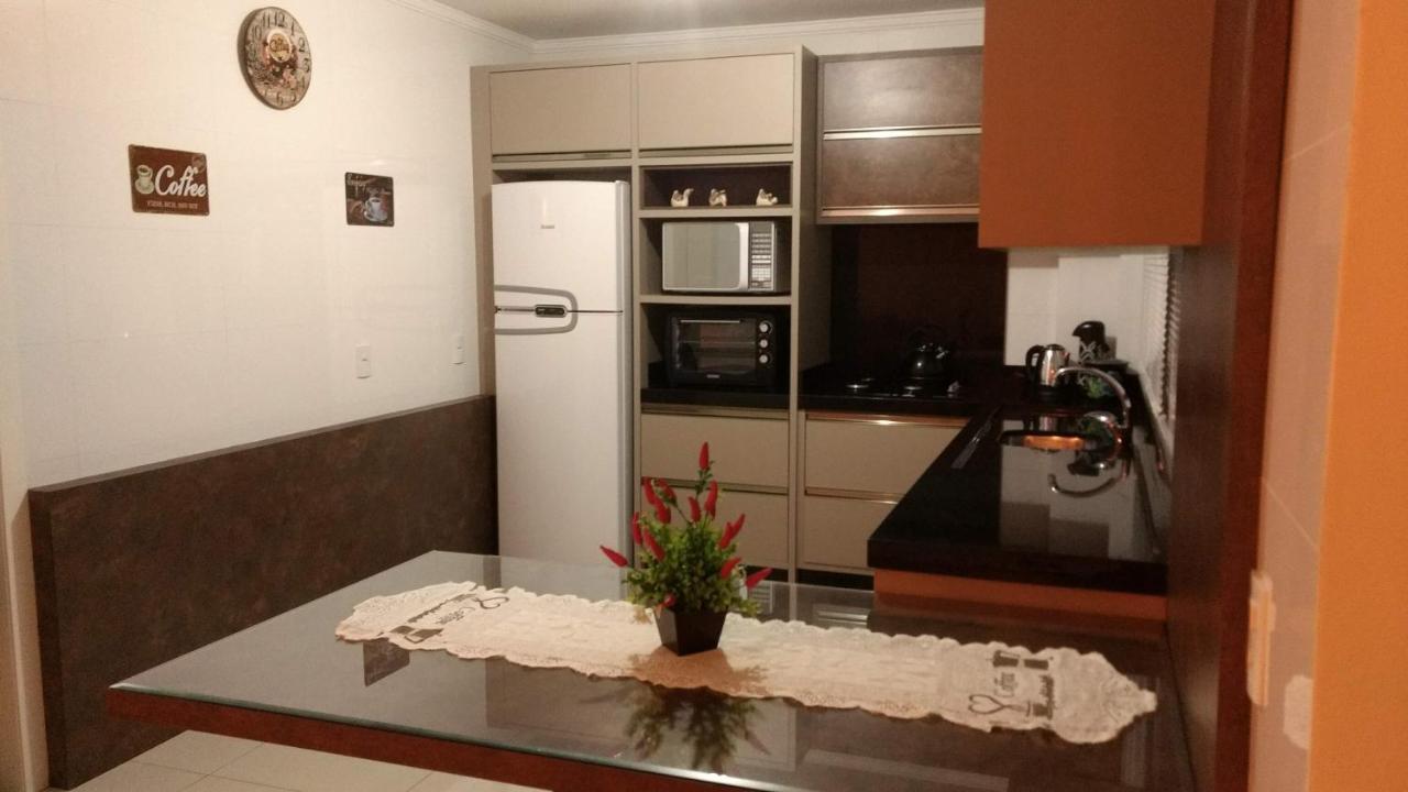 Fabuloso Apto Piratuba Buitenkant foto